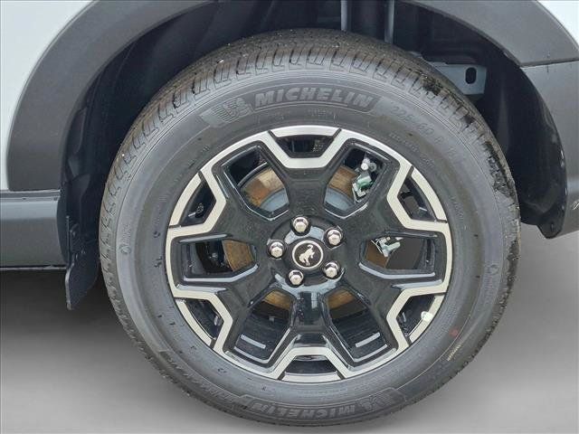 New 2026 Ford Bronco Sport Outer Banks w/ Outer Banks Tech Package+ AWD/4WD image 9