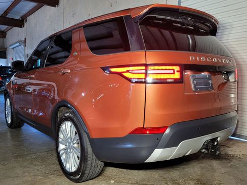 Used 2018 Land Rover Discovery HSE Luxury image 7