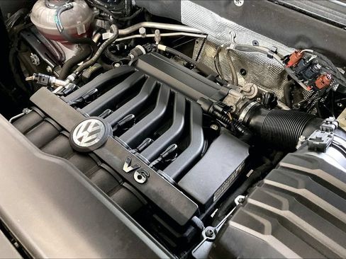 Used 2022 Volkswagen Atlas SEL AWD/4WD image 30