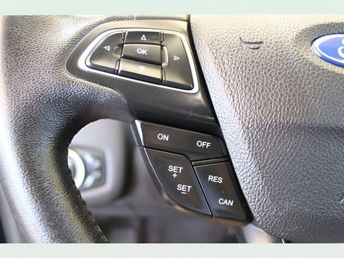 Used 2018 Ford Escape SEL image 29