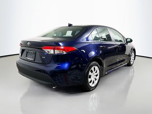 Used 2024 Toyota Corolla LE FWD image 4