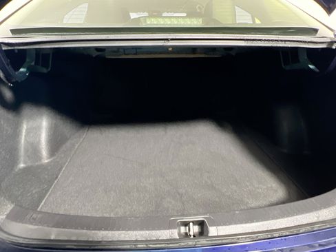 Used 2024 Toyota Corolla LE image 32