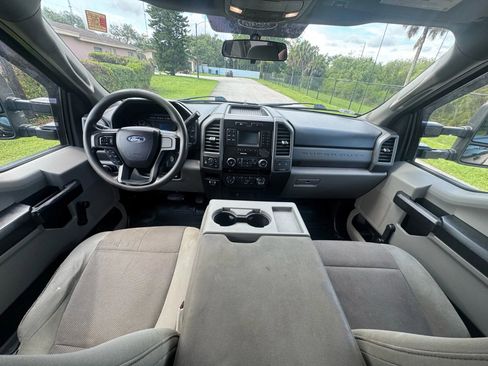 Used 2017 Ford F250 XL w/ STX Appearance Package image 16