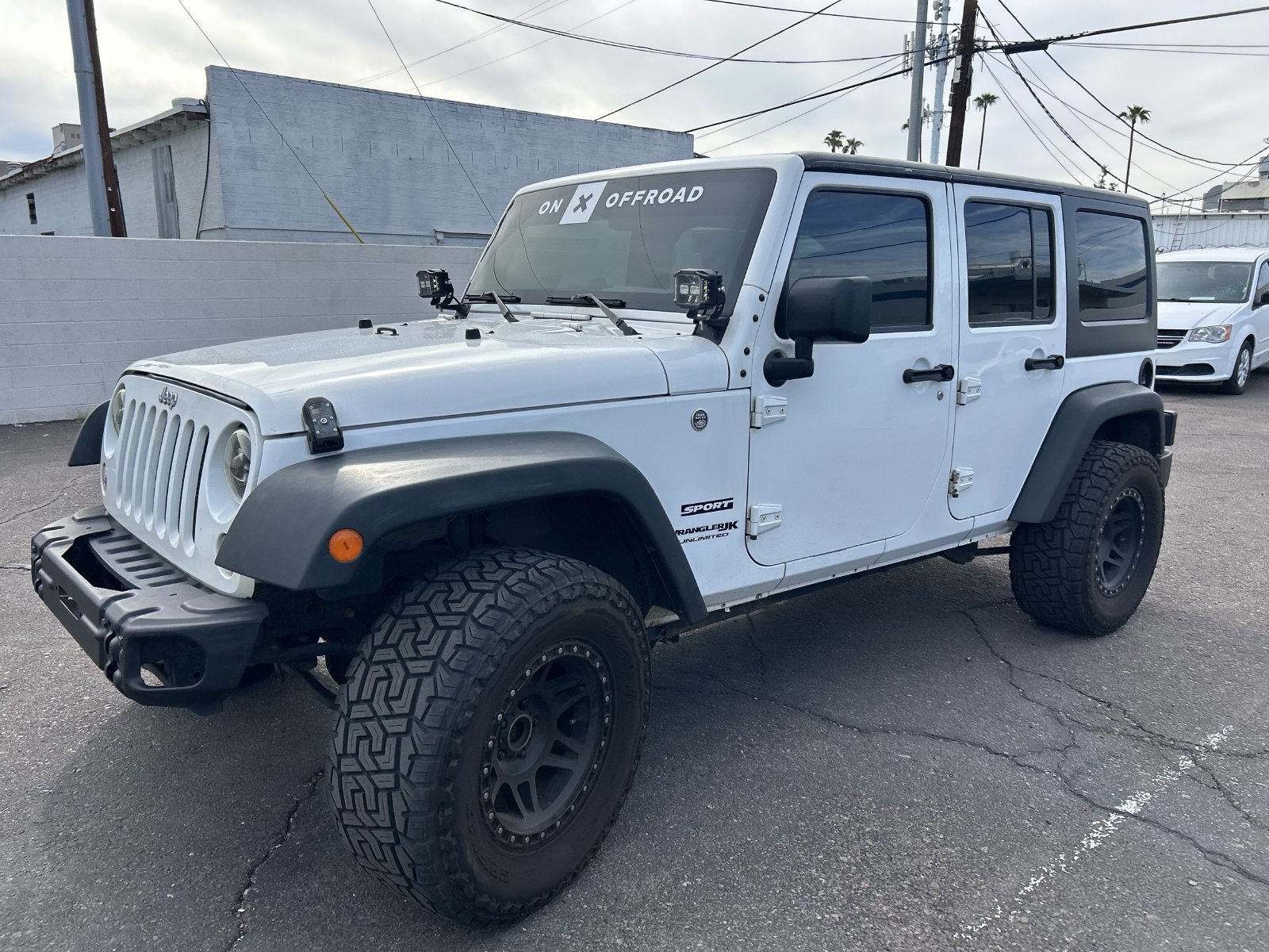 Used 2018 Jeep Wrangler Unlimited Sport S AWD/4WD image 2