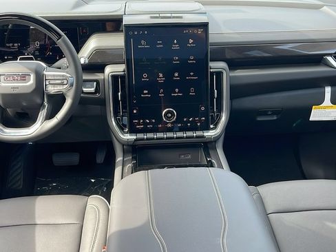 New 2026 GMC Yukon Elevation w/ Elevation Premium Package AWD/4WD image 19
