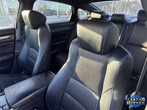 Used 2018 Honda Accord Sport image 14