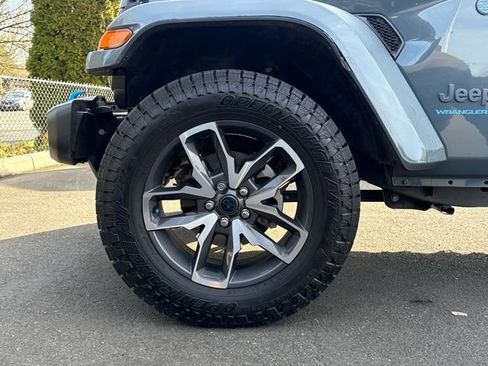 Used 2024 Jeep Wrangler Sport S 4xe image 9