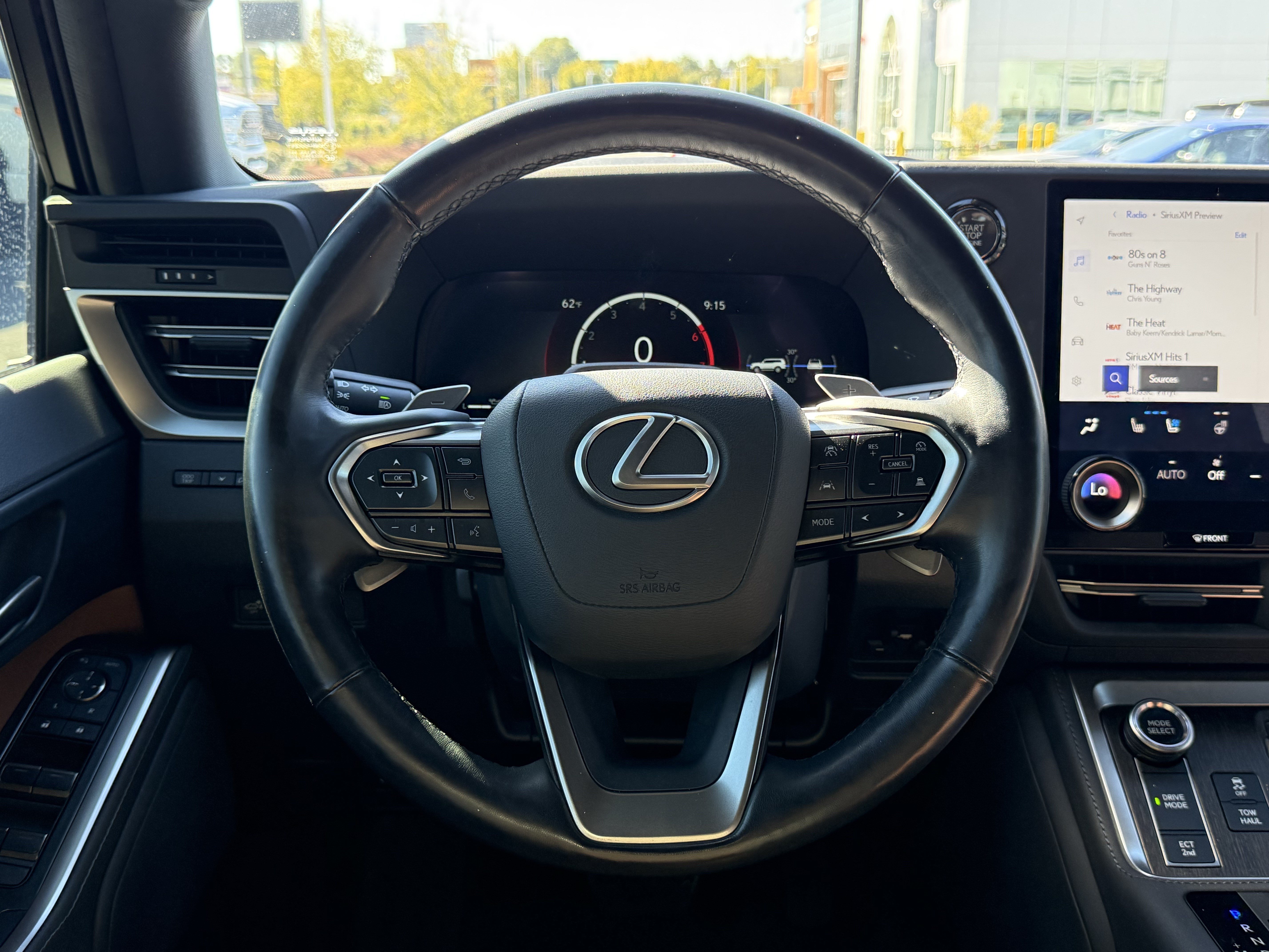 Used 2024 Lexus GX 550 w/ Cold Area Package AWD/4WD image 19