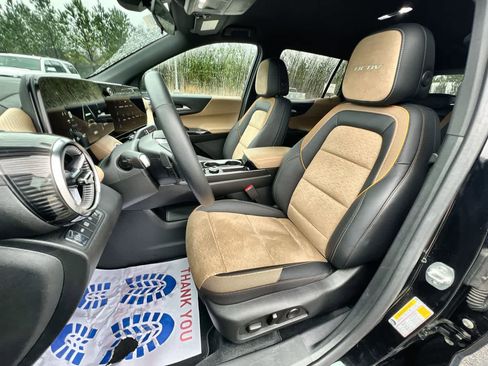 Used 2026 Chevrolet Equinox ACTIV w/ Convenience Package III image 19