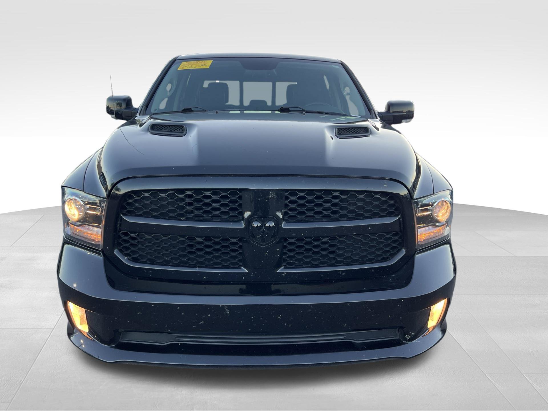 Used 2017 RAM 1500 Sport w/ Quick Order Package 26Q Night AWD/4WD image 2