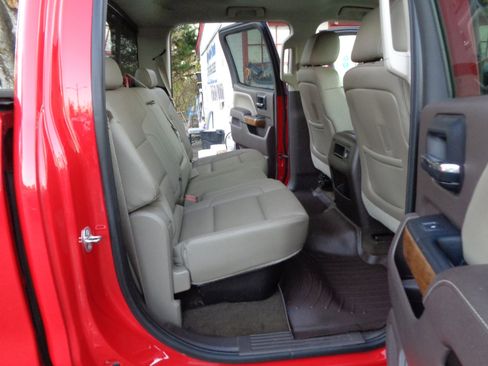 Used 2014 Chevrolet Silverado 1500 LTZ image 18