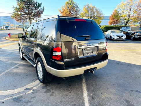 Used 2007 Ford Explorer Eddie Bauer image 8