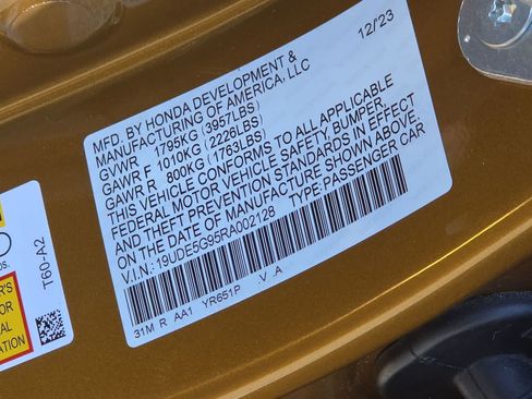 Used 2024 Acura Integra Type S FWD image 25