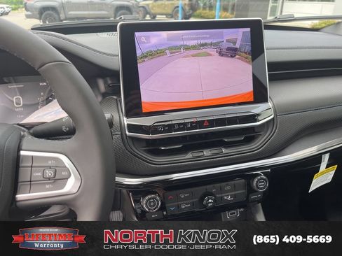 New 2026 Jeep Compass Latitude AWD/4WD image 9
