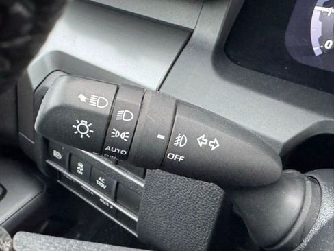 Certified 2024 Toyota Tacoma TRD Off-Road w/ TRD Off Road Upgrade Package AWD/4WD image 27