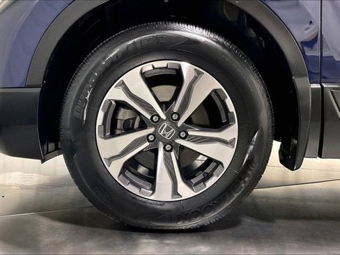 Used 2018 Honda CR-V LX image 9