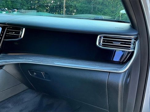 Used 2022 Jeep Wagoneer Series III image 23