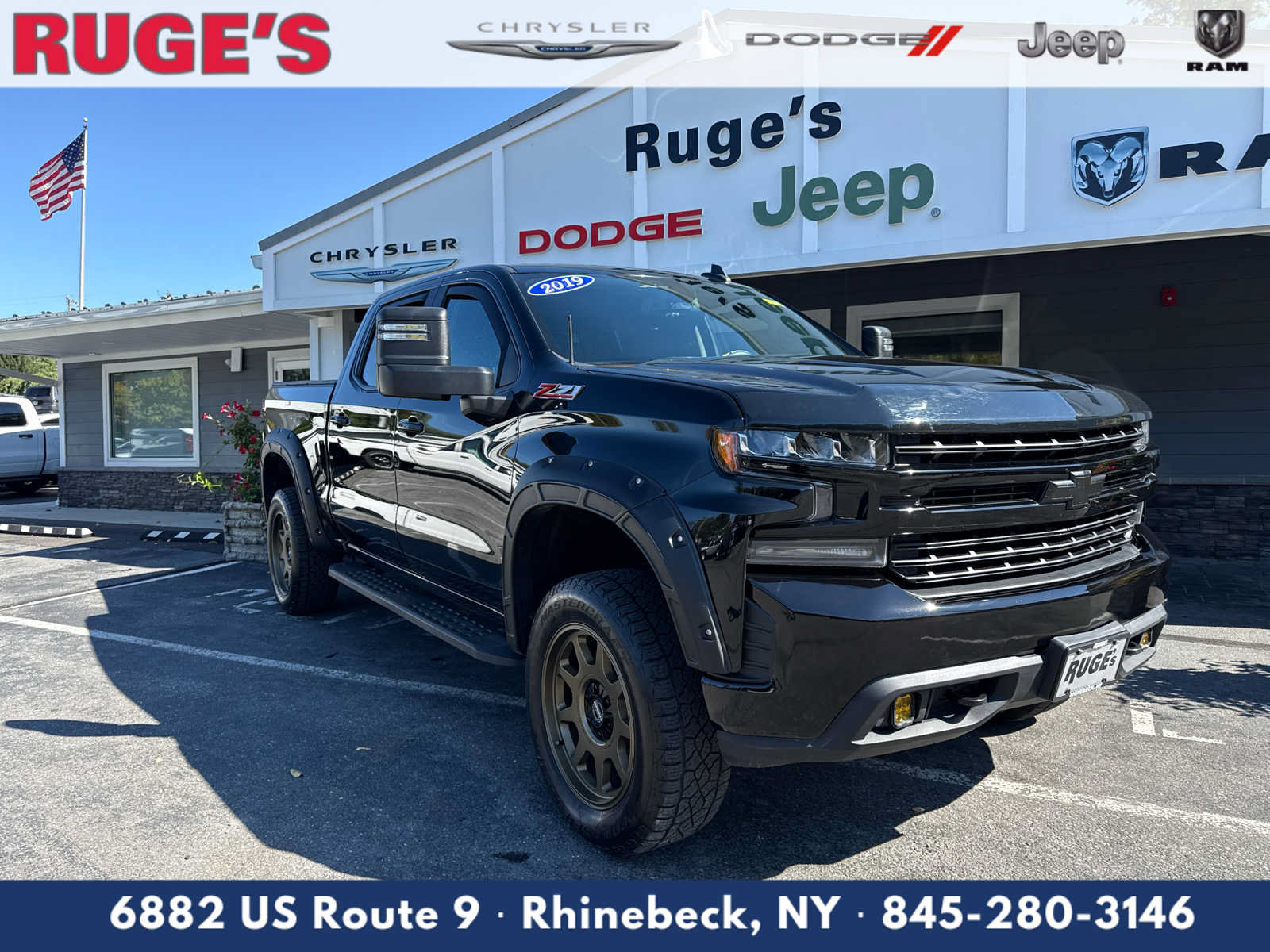 Used 2019 Chevrolet Silverado 1500 RST AWD/4WD image 1