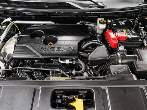 Used 2021 Nissan Rogue Platinum image 28