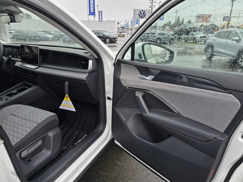 New 2026 Volkswagen Tiguan S AWD/4WD image 39