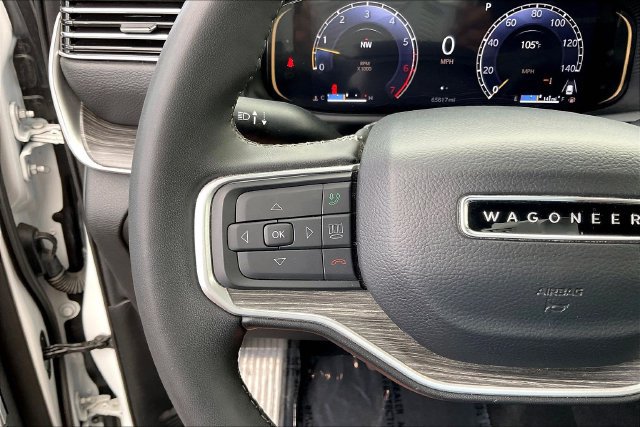 Certified 2024 Jeep Wagoneer Series III AWD/4WD image 18