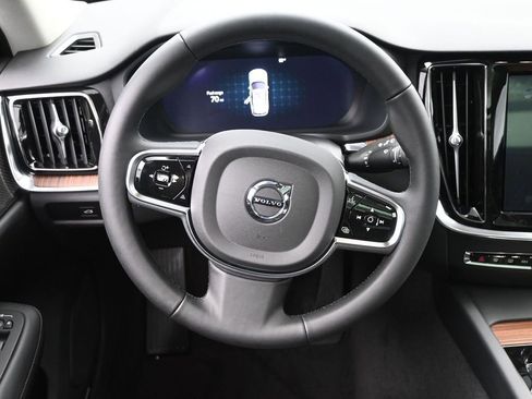 New 2025 Volvo V60 B5 Cross Country Plus w/ Protection Package Premier image 19