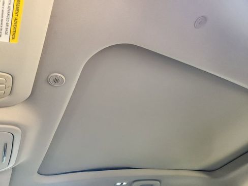 Used 2022 Lincoln Corsair Reserve w/ Equipment Group 201A image 23