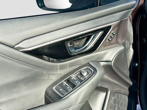 Used 2023 Subaru Outback Limited image 18