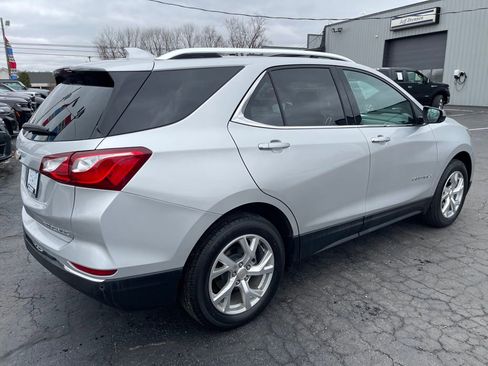 Used 2021 Chevrolet Equinox Premier image 3