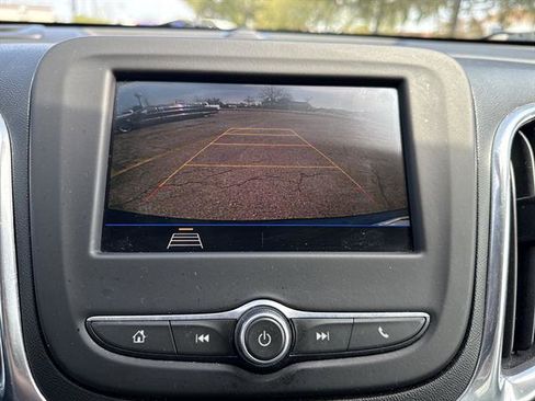 Used 2020 Chevrolet Equinox LT w/ Driver Convenience Package FWD image 24