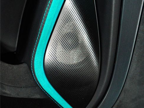 Used 2024 McLaren 750S Spider image 33