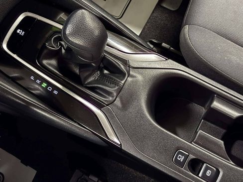 Used 2023 Toyota Corolla LE FWD image 32