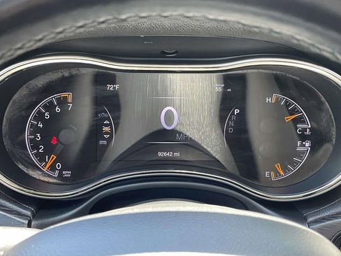 Used 2020 Jeep Grand Cherokee High Altitude RWD image 20