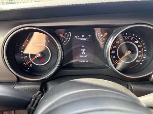 Used 2021 Jeep Wrangler Unlimited Sport AWD/4WD image 28