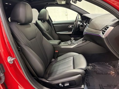 Used 2022 BMW 330i xDrive Sedan w/ Convenience Package AWD/4WD image 32