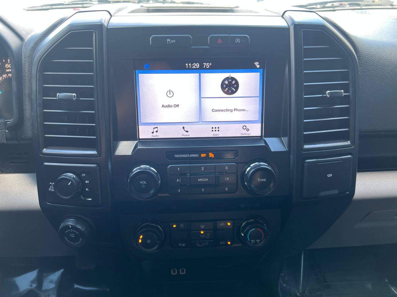 Used 2019 Ford F150 XL w/ Equipment Group 101A Mid AWD/4WD image 18