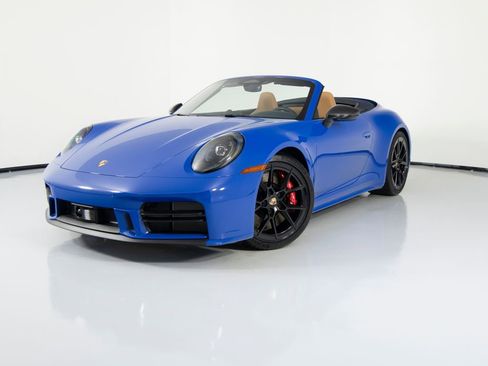 New 2026 Porsche 911 Carrera 4S image 1