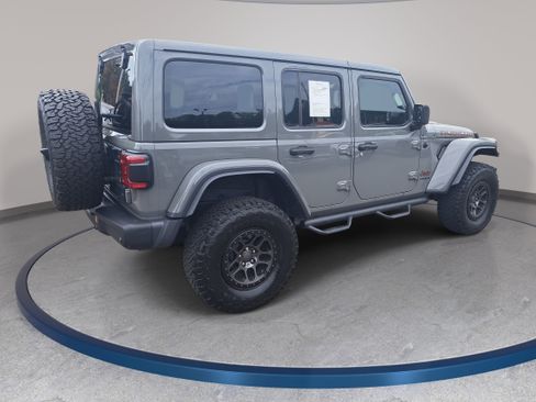 Used 2022 Jeep Wrangler Unlimited Rubicon w/ Xtreme Recon 35" Tire Package AWD/4WD image 5
