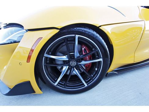 Used 2022 Toyota Supra Premium w/ Driver Assist Package image 26