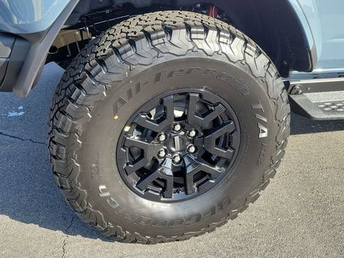 New 2025 Ford Bronco Raptor w/ Interior Carbon Fiber Pack AWD/4WD image 23