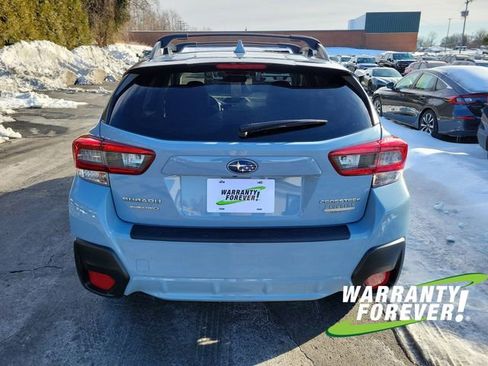 Used 2022 Subaru Crosstrek 2.0i Premium image 6