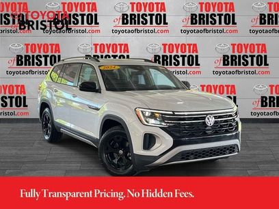Used 2024 Volkswagen Atlas Peak Edition SEL