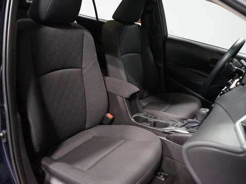 Certified 2025 Toyota Corolla LE image 25