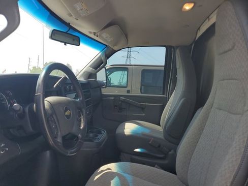 Used 2021 Chevrolet Express 3500 w/ Power Convenience Package RWD image 8