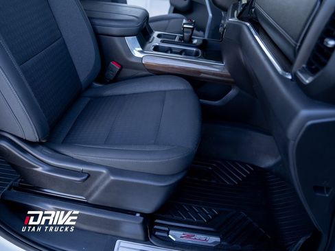 Used 2023 Chevrolet Silverado 1500 LT Trail Boss w/ Protection Package image 24