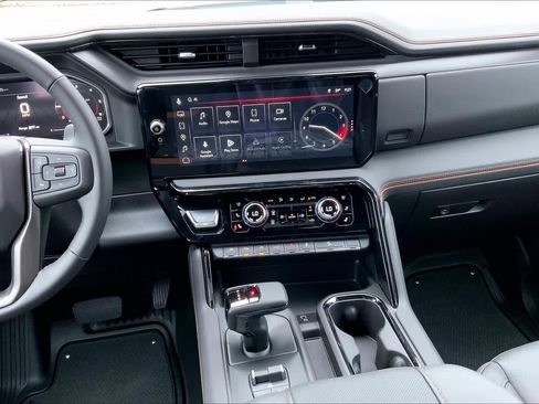 Used 2026 GMC Sierra 1500 AT4 w/ AT4 Premium Package image 6