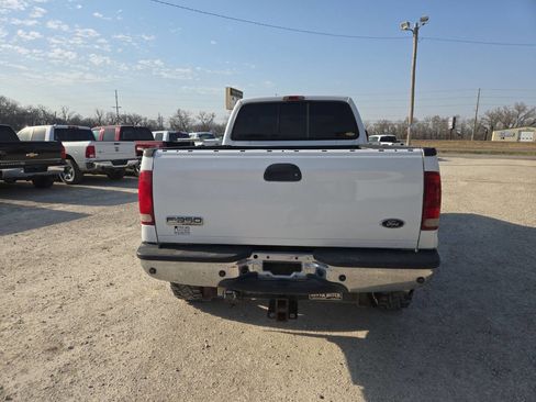 Used 2005 Ford F350 Lariat AWD/4WD image 10