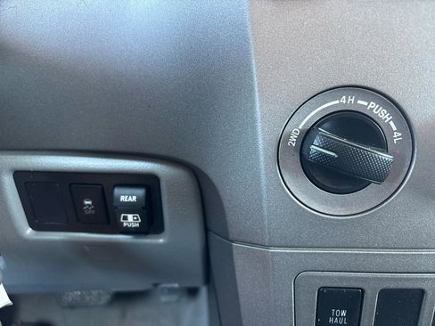 Used 2010 Toyota Tundra Limited AWD/4WD image 17
