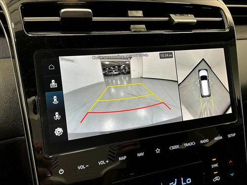 Used 2024 Hyundai Tucson Limited image 30