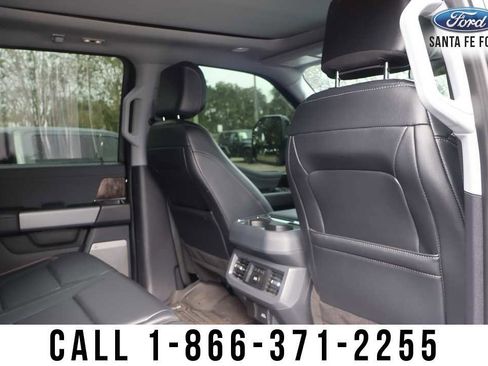 Used 2024 Ford F250 Lariat w/ Lariat Ultimate Package image 37